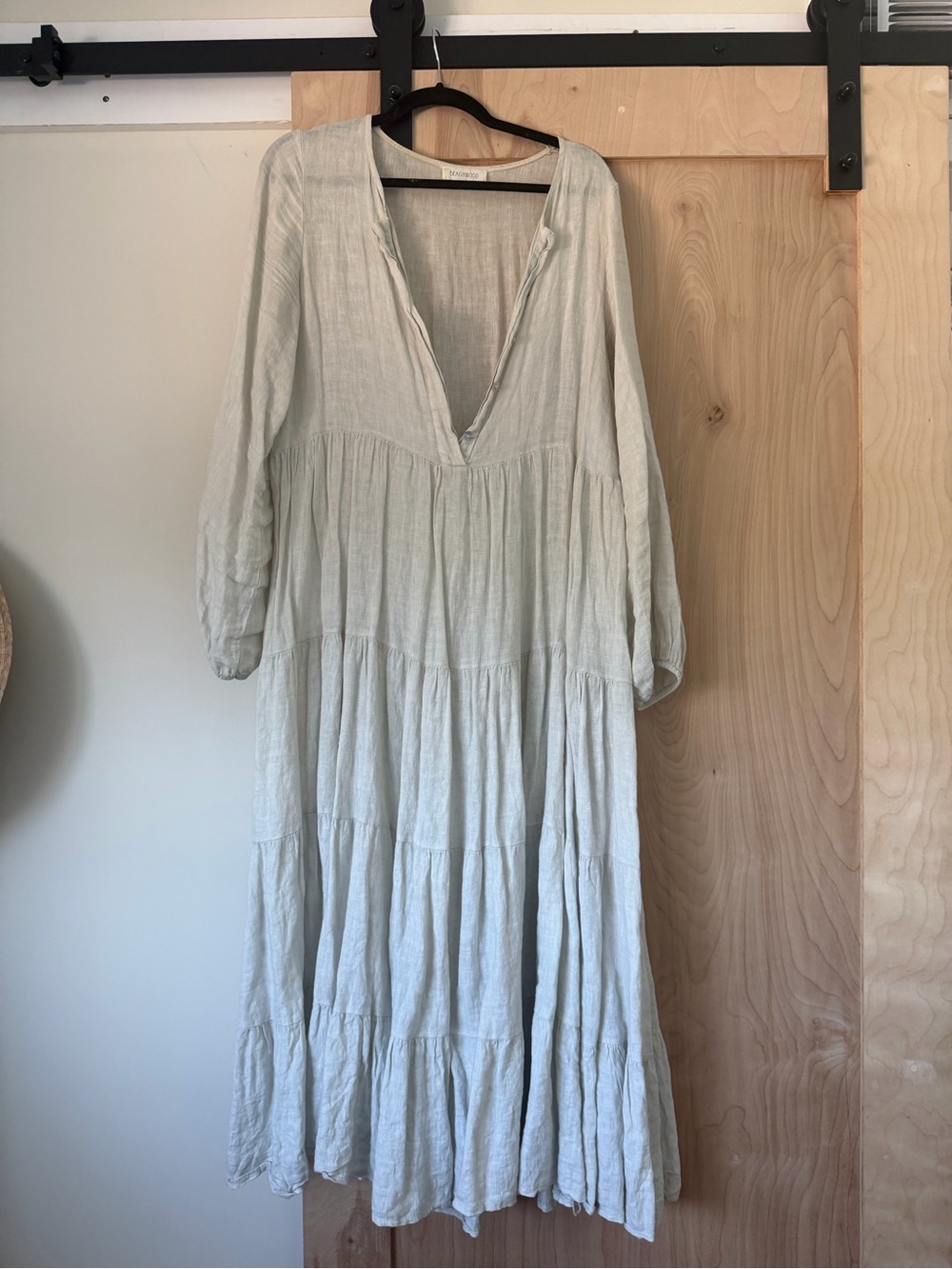 Beachwood Mara Dress in Moon - Picture 6 of 16